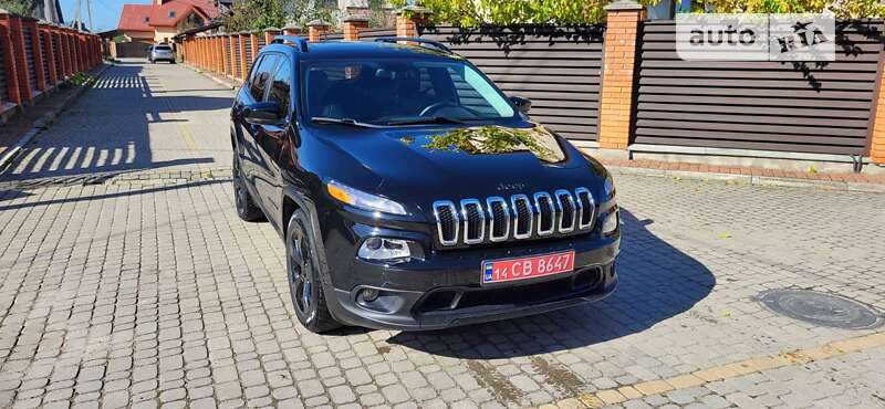 Позашляховик / Кросовер Jeep Cherokee 2017 в Трускавці