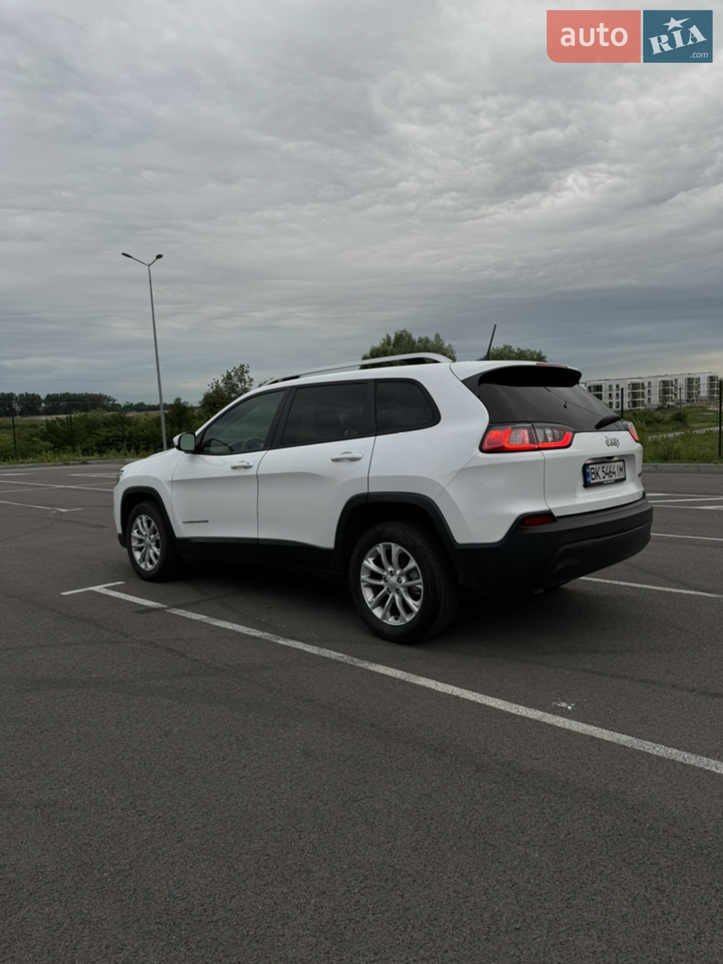 2020 Jeep Cherokee - мініатюра 9