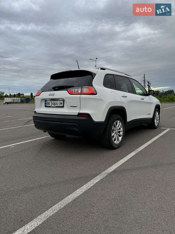 Внедорожник / Кроссовер Jeep Cherokee 2020 в Ровно