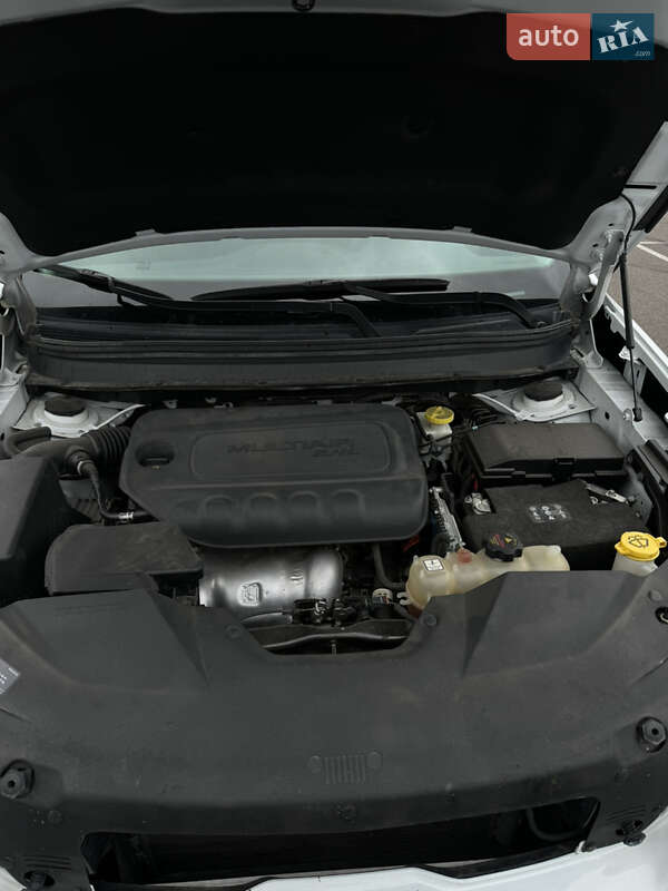 Внедорожник / Кроссовер Jeep Cherokee 2020 в Ровно