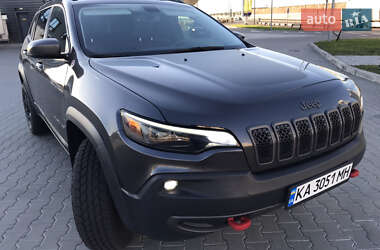 Внедорожник / Кроссовер Jeep Cherokee 2018 в Киеве