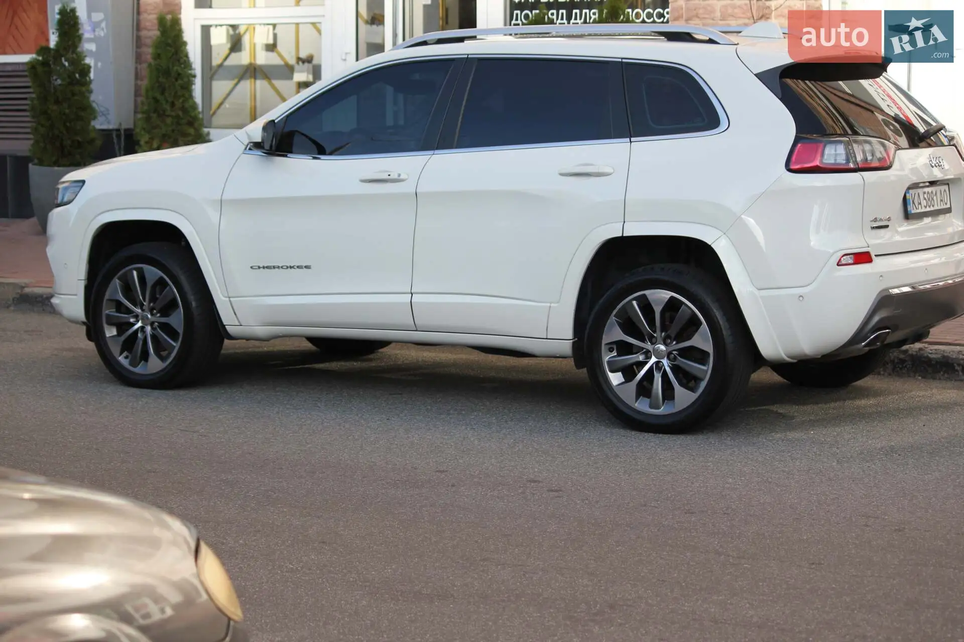 2018 Jeep Cherokee - мініатюра 5