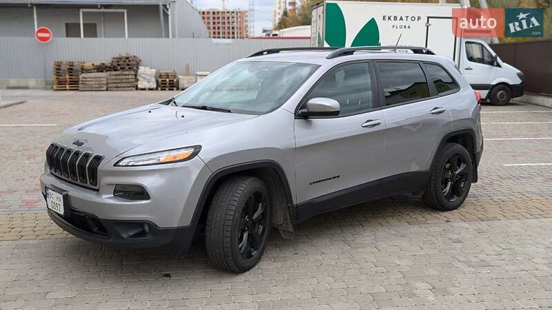 Позашляховик / Кросовер Jeep Cherokee 2017 в Львові