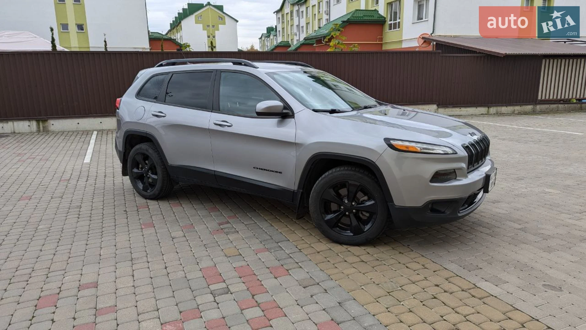 2017 Jeep Cherokee - мініатюра 11