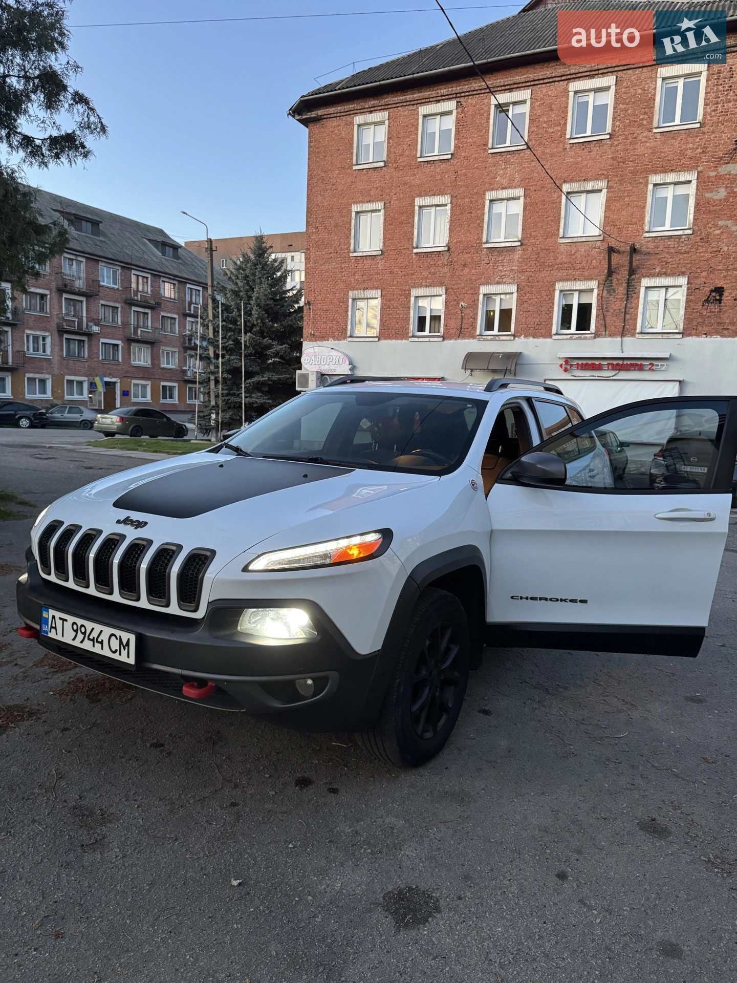 Jeep Cherokee 2014 VIN 1C4PJMBSXEW189679 фото оголошення 23 з 41