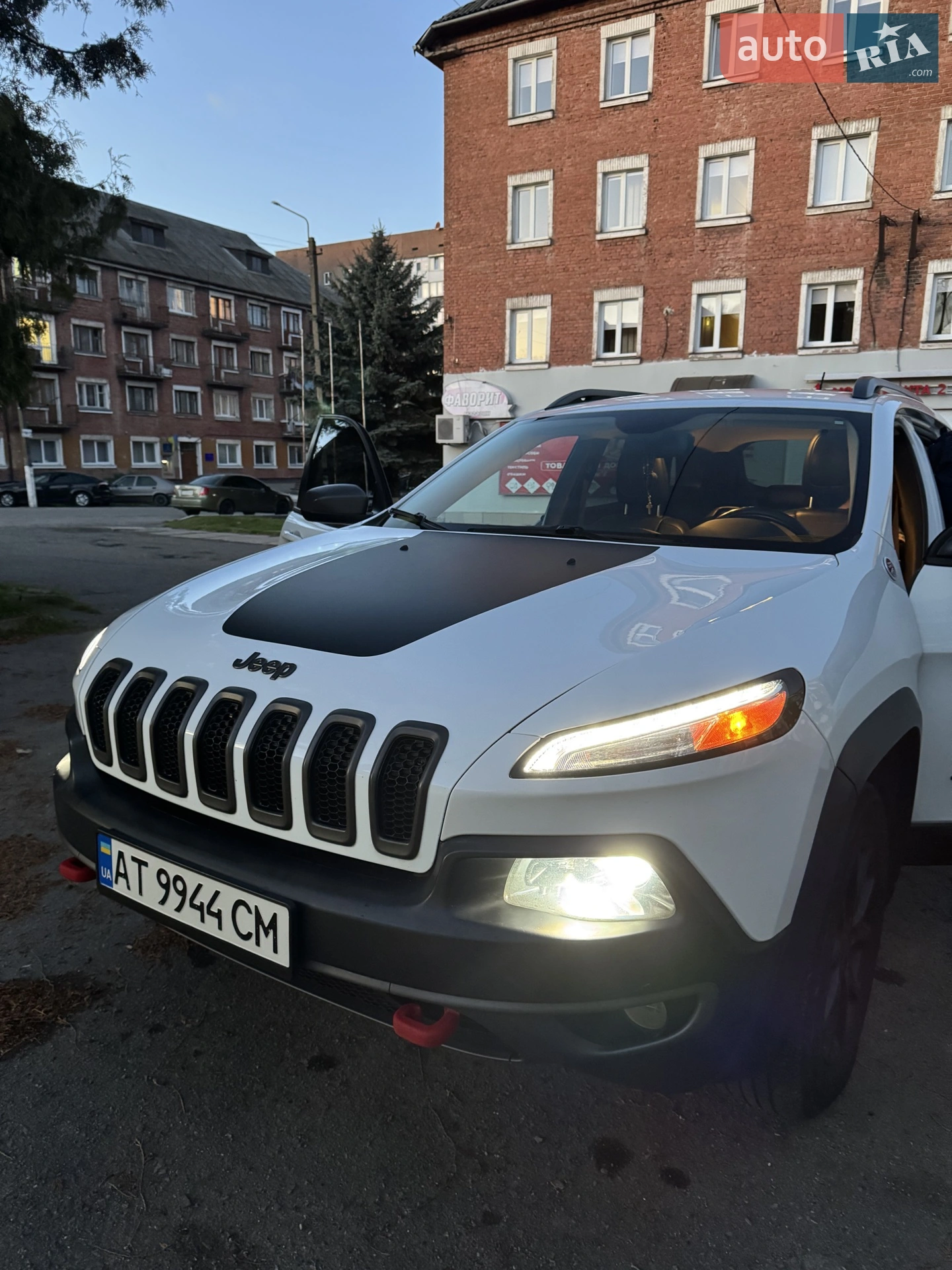 Jeep Cherokee 2014 VIN 1C4PJMBSXEW189679 фото оголошення 29 з 41