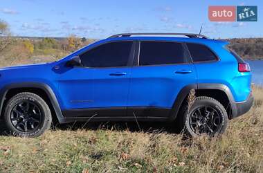 Внедорожник / Кроссовер Jeep Cherokee 2019 в Фастове