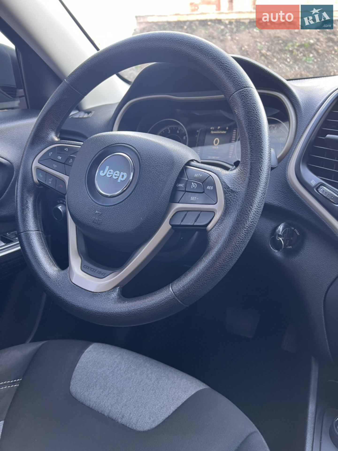 2014 Jeep Cherokee - мініатюра 16