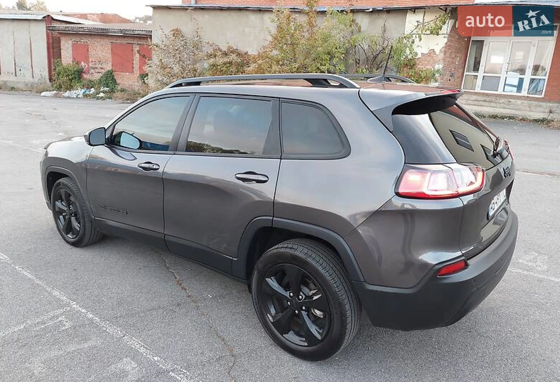 2019 Jeep Cherokee - мініатюра 22