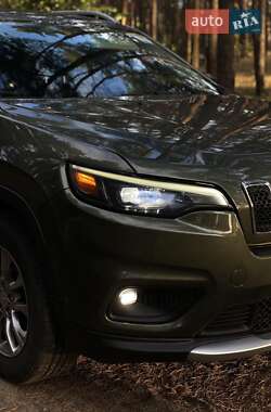 Внедорожник / Кроссовер Jeep Cherokee 2018 в Кременчуге