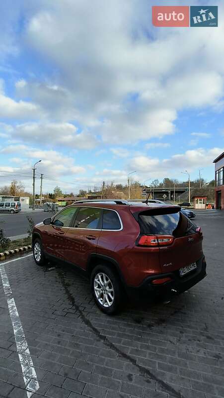 Внедорожник / Кроссовер Jeep Cherokee 2015 в Днепре