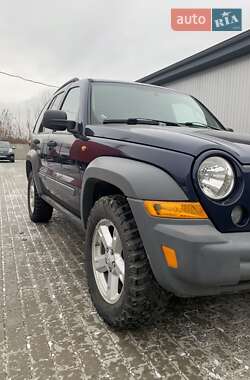 Внедорожник / Кроссовер Jeep Cherokee 2007 в Ровно