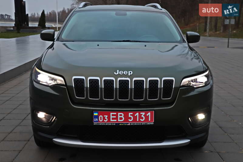 Внедорожник / Кроссовер Jeep Cherokee 2018 в Кременчуге