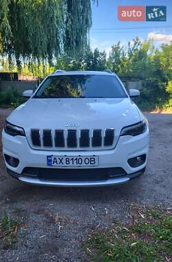 Внедорожник / Кроссовер Jeep Cherokee 2018 в 