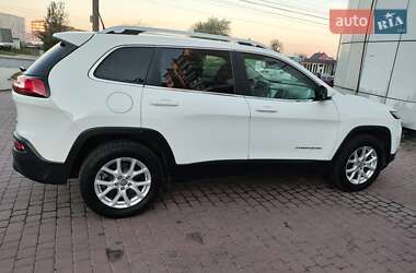 Внедорожник / Кроссовер Jeep Cherokee 2017 в Хмельницком