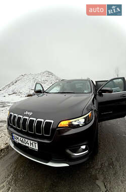 Позашляховик / Кросовер Jeep Cherokee 2020 в Києві