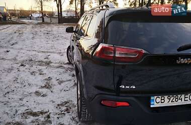 Позашляховик / Кросовер Jeep Cherokee 2015 в Чернігові