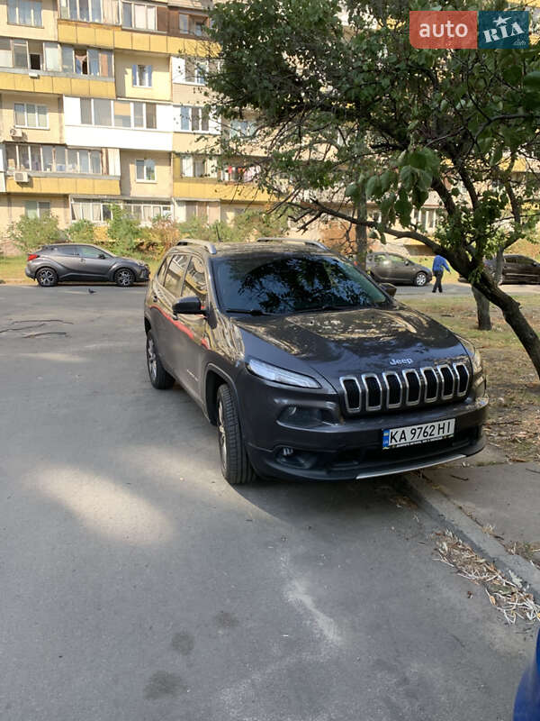 Позашляховик / Кросовер Jeep Cherokee 2013 в Полтаві фото 7 Позашляховик / Кросовер Jeep Cherokee 2013 в Полтаві