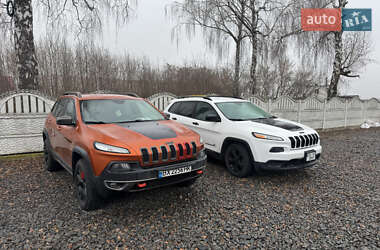 Позашляховик / Кросовер Jeep Cherokee 2014 в Хмельницькому