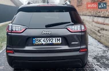 Позашляховик / Кросовер Jeep Cherokee 2021 в Рівному