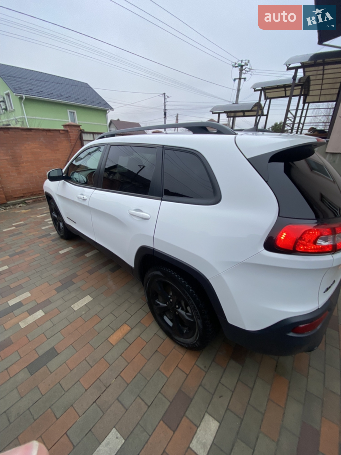 2017 Jeep Cherokee - мініатюра 12