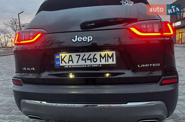 Внедорожник / Кроссовер Jeep Cherokee 2020 в Киеве