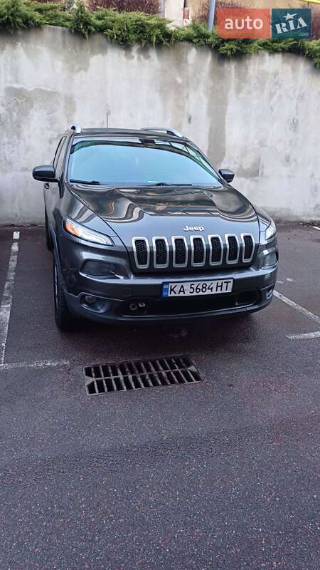 Позашляховик / Кросовер Jeep Cherokee 2016 в Києві