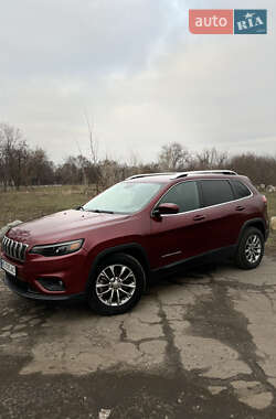 Внедорожник / Кроссовер Jeep Cherokee 2018 в 