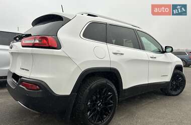 Внедорожник / Кроссовер Jeep Cherokee 2017 в Киеве