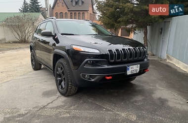 Внедорожник / Кроссовер Jeep Cherokee 2016 в Харькове