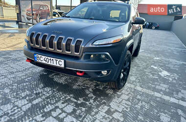 Позашляховик / Кросовер Jeep Cherokee 2015 в Львові