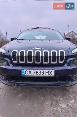 Внедорожник / Кроссовер Jeep Cherokee 2016 в 