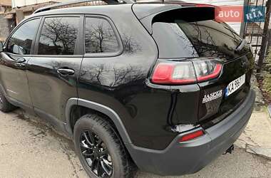 Внедорожник / Кроссовер Jeep Cherokee 2019 в 