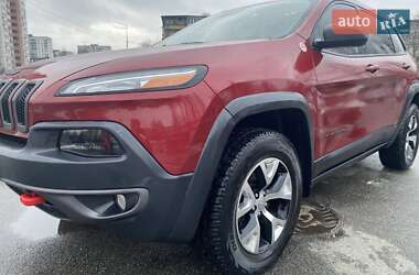 Позашляховик / Кросовер Jeep Cherokee 2014 в Києві