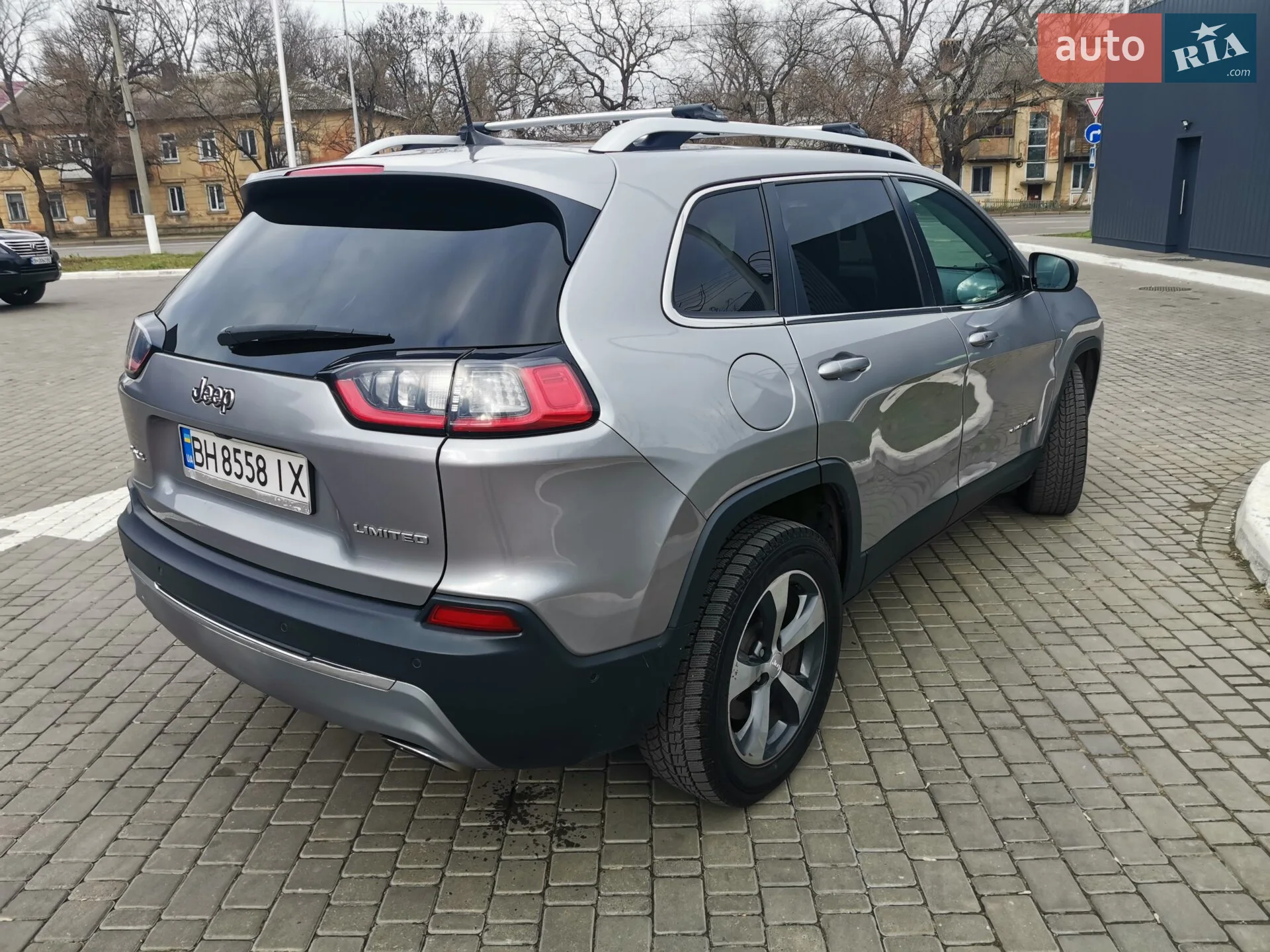 2018 Jeep Cherokee - мініатюра 4