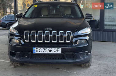 Внедорожник / Кроссовер Jeep Cherokee 2016 в 