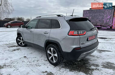 Внедорожник / Кроссовер Jeep Cherokee 2019 в 