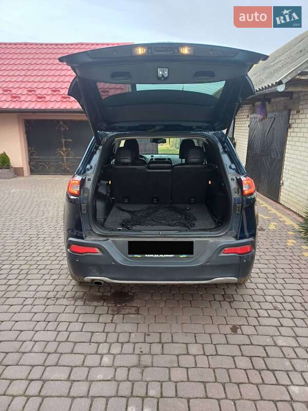 Позашляховик / Кросовер Jeep Cherokee 2017 в Володимирі