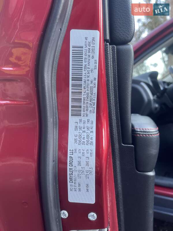 Внедорожник / Кроссовер Jeep Cherokee 2014 в Киеве