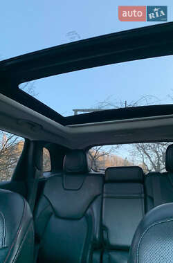 Позашляховик / Кросовер Jeep Cherokee 2015 в Вижниці