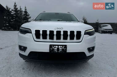 Внедорожник / Кроссовер Jeep Cherokee 2018 в 