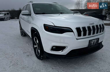 Внедорожник / Кроссовер Jeep Cherokee 2018 в 