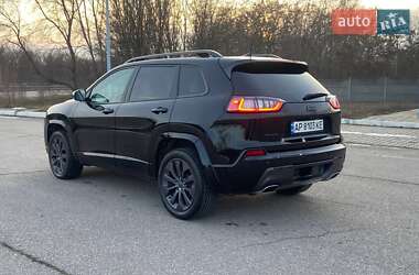 Внедорожник / Кроссовер Jeep Cherokee 2019 в 