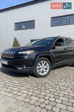 Внедорожник / Кроссовер Jeep Cherokee 2016 в Ивано-Франковске