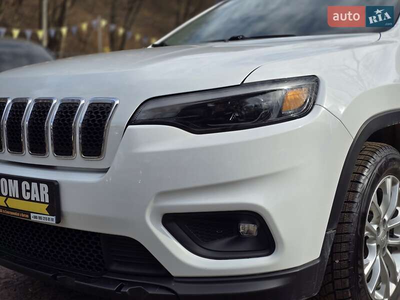 Позашляховик / Кросовер Jeep Cherokee 2018 в Львові