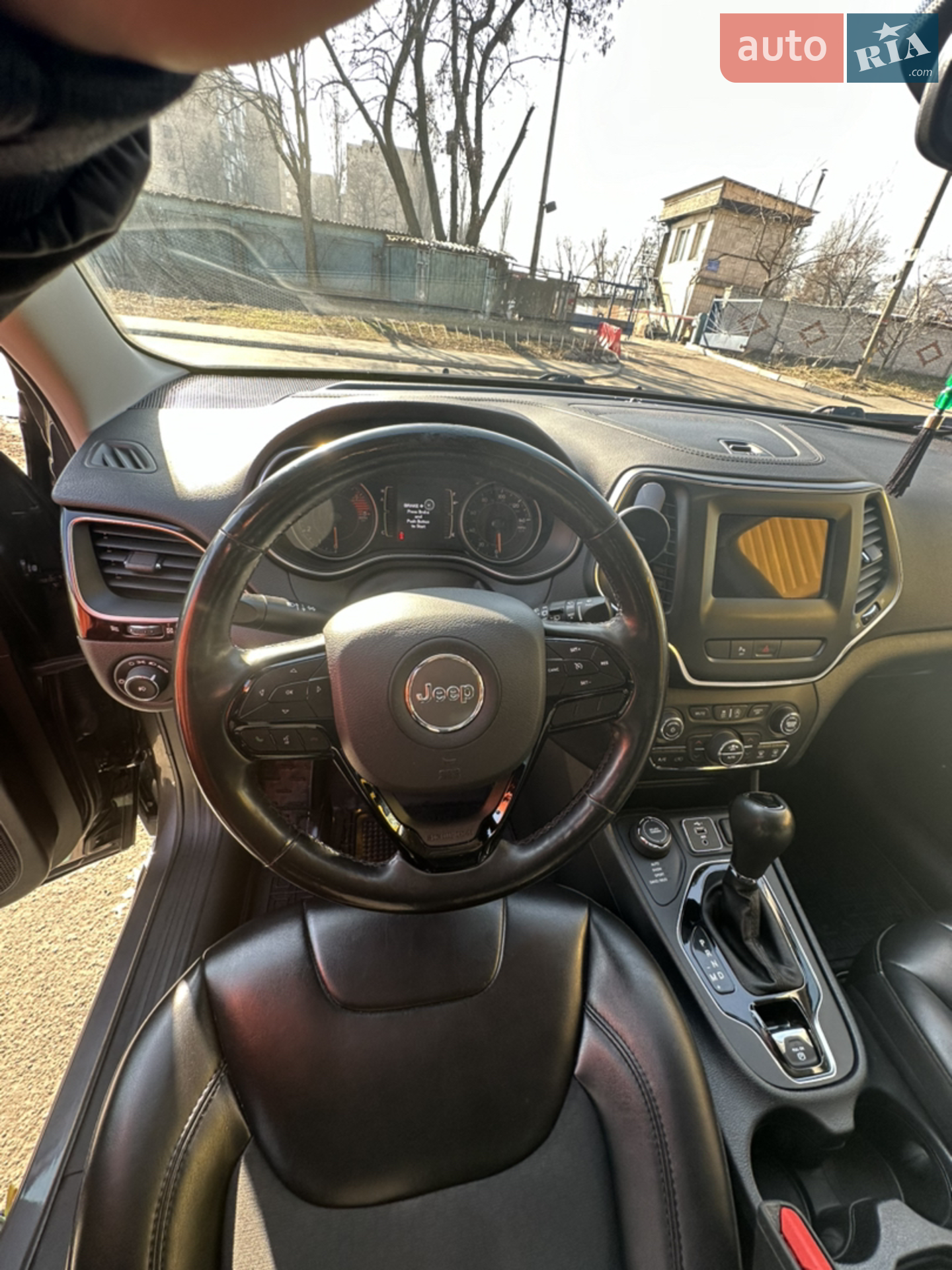 2019 Jeep Cherokee - мініатюра 11