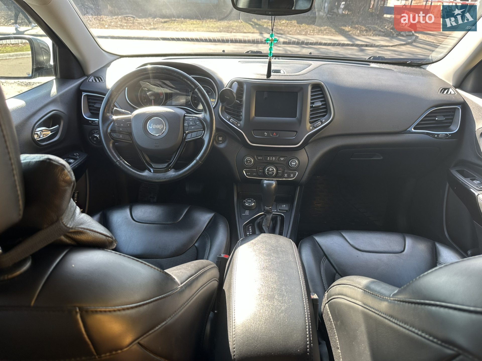2019 Jeep Cherokee - мініатюра 24