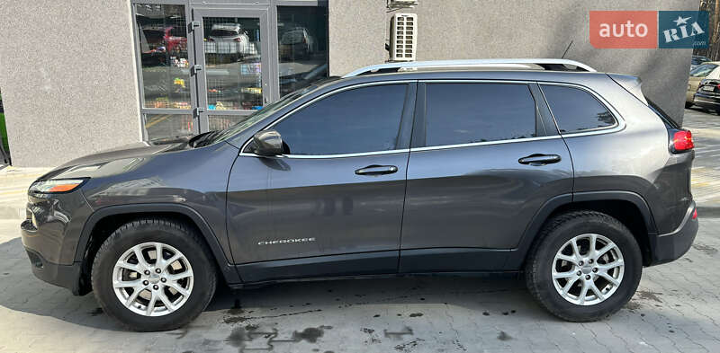 Внедорожник / Кроссовер Jeep Cherokee 2016 в Киеве фото 2 Внедорожник / Кроссовер Jeep Cherokee 2016 в Киеве