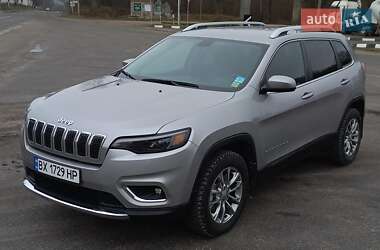 Внедорожник / Кроссовер Jeep Cherokee 2018 в Хмельницком