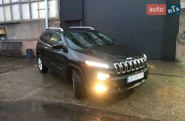 Внедорожник / Кроссовер Jeep Cherokee 2013 в Чернигове